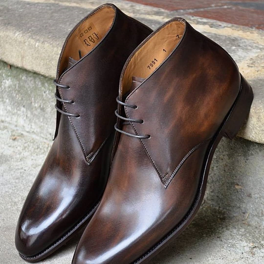 Brown Leather Navarre Chukka Boots